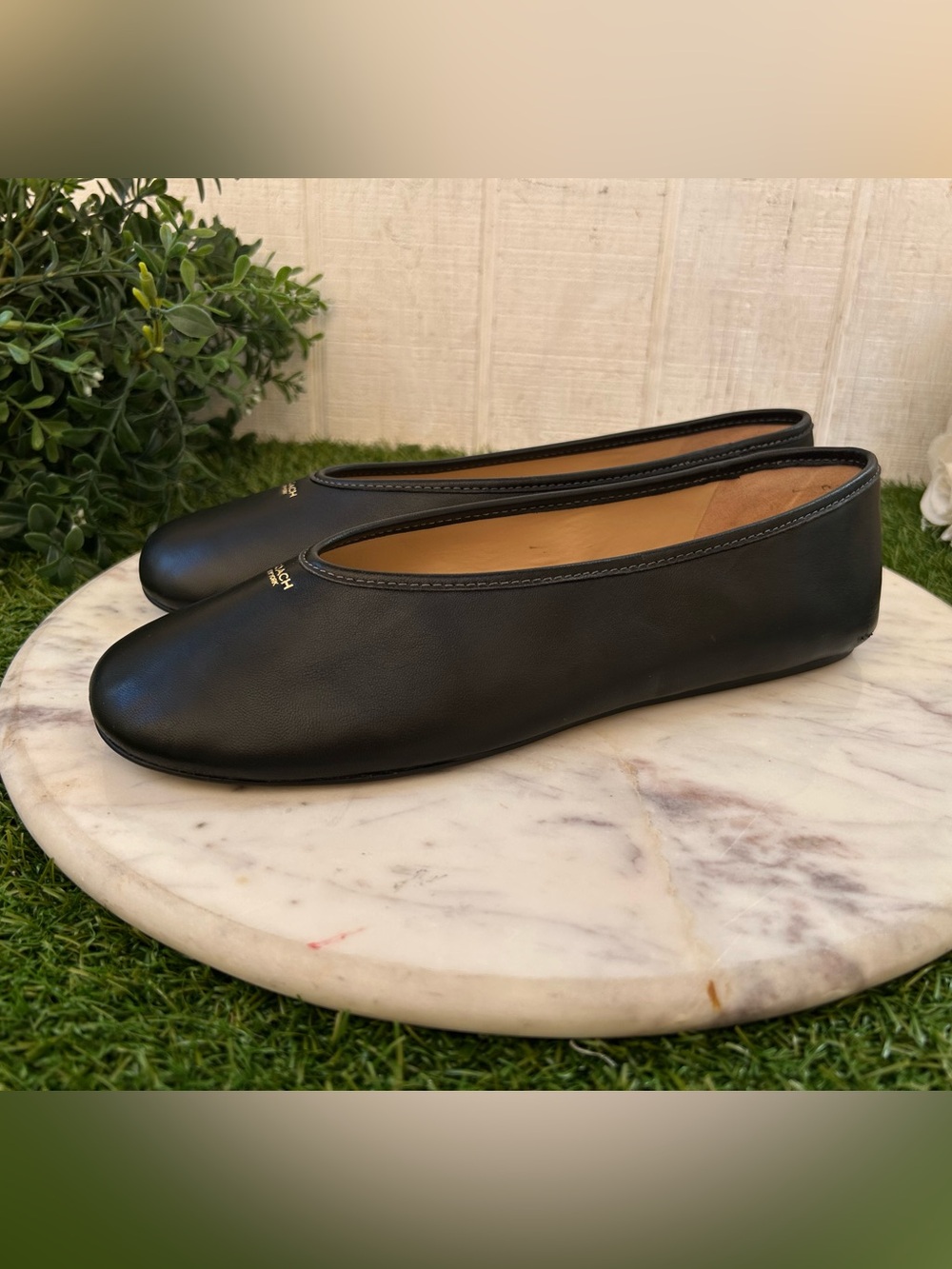 COACH
BALLERINAS 'HOUSTON' black
$185 size 8 gently used - Picture 10 of 16